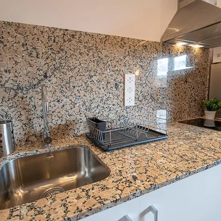 Apartament 23 En La Muralla Romana Junto A La Catedral *