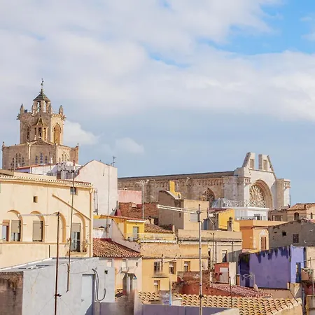 23 En La Muralla Romana Junto A La Catedral Apartment