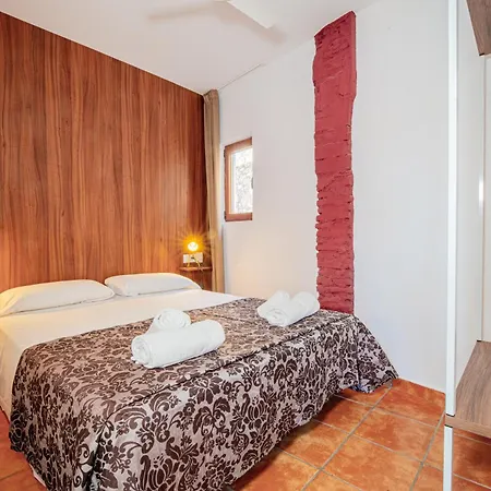 23 En La Muralla Romana Junto A La Catedral Apartment